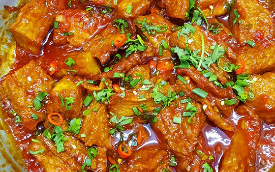 Chả mực sốt cà
